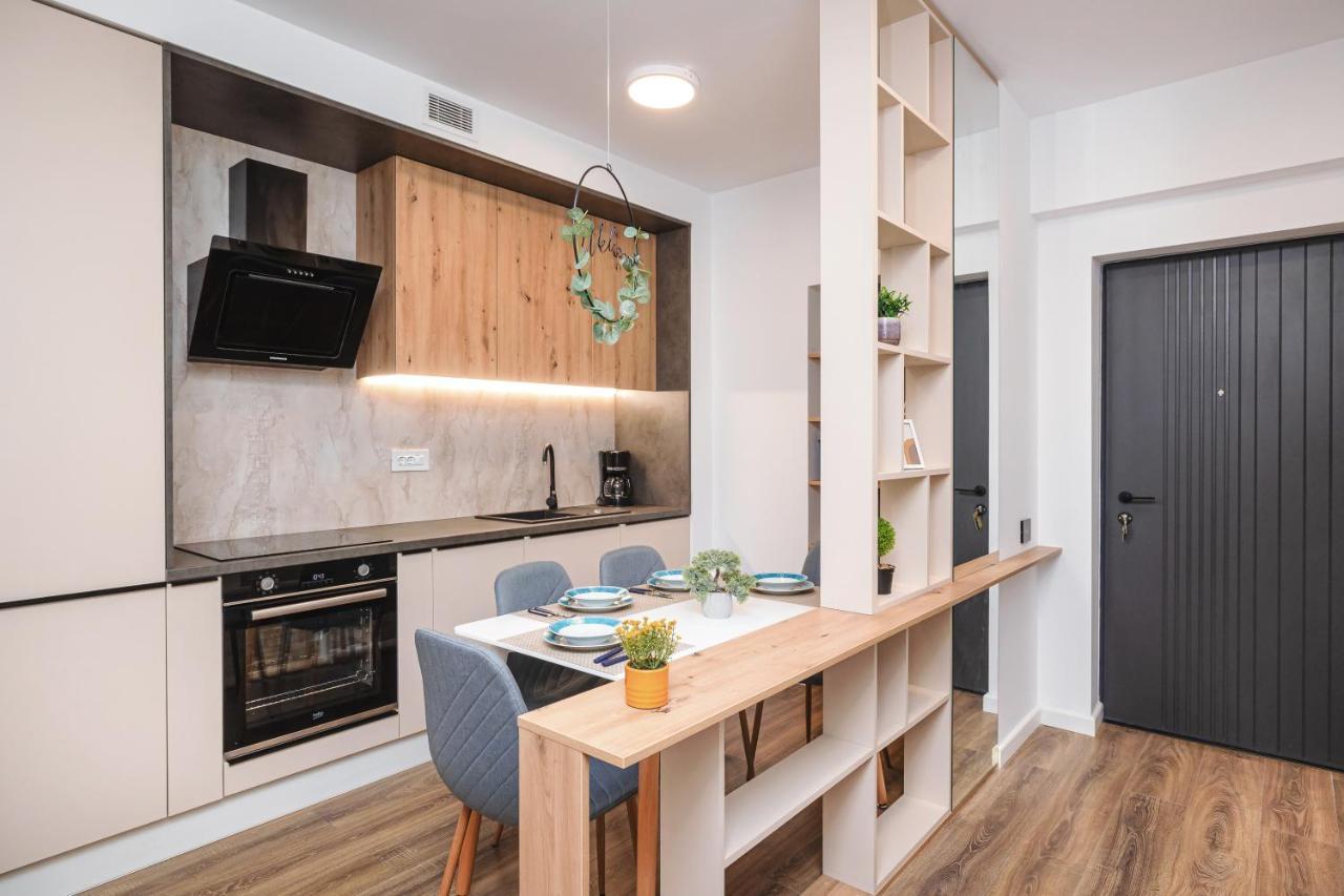 Green M By Onix Apartament